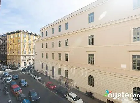 Om2rome Nocleg ze śniadaniem 2*