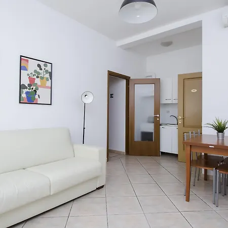 Bed and breakfast Om2rome 2*