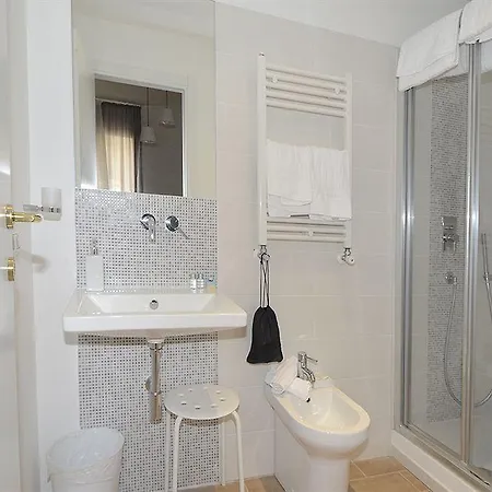 Bed and breakfast Om2rome 2*