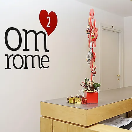 Om2rome 2* רומא